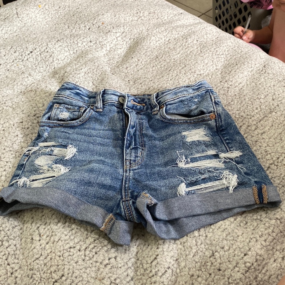American eagle mom style shorts
